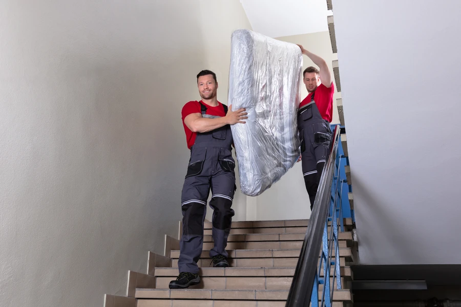 How Professional Movers Handle Mattress Disposal in Huntersville, NC How Professional Movers Handle Mattress Disposal in Huntersville, NC