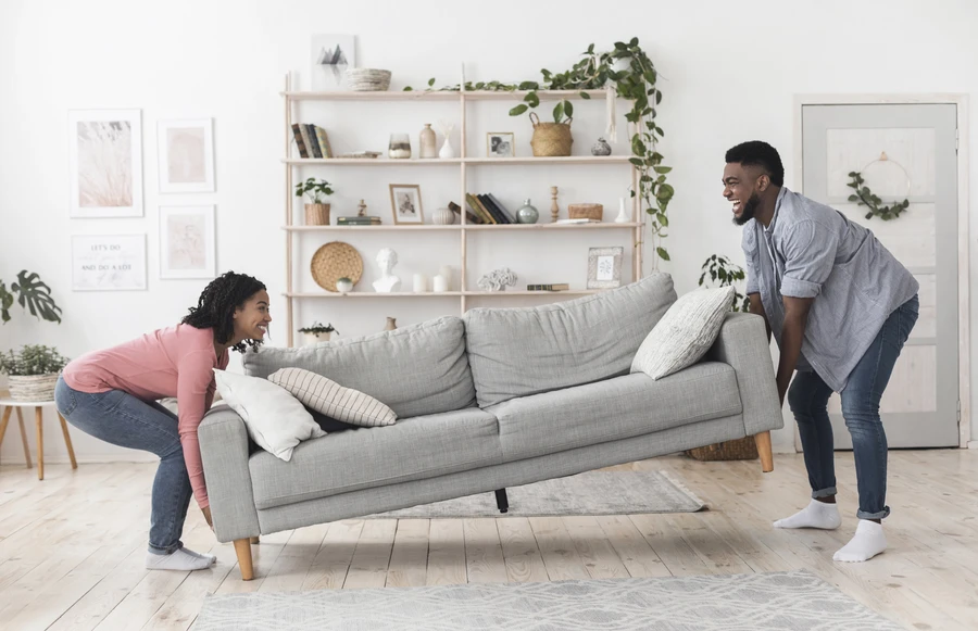 The Benefits Of Hiring Professionals For Furniture Moving Huntersville, NC The Benefits Of Hiring Professionals For Furniture Moving Huntersville, NC